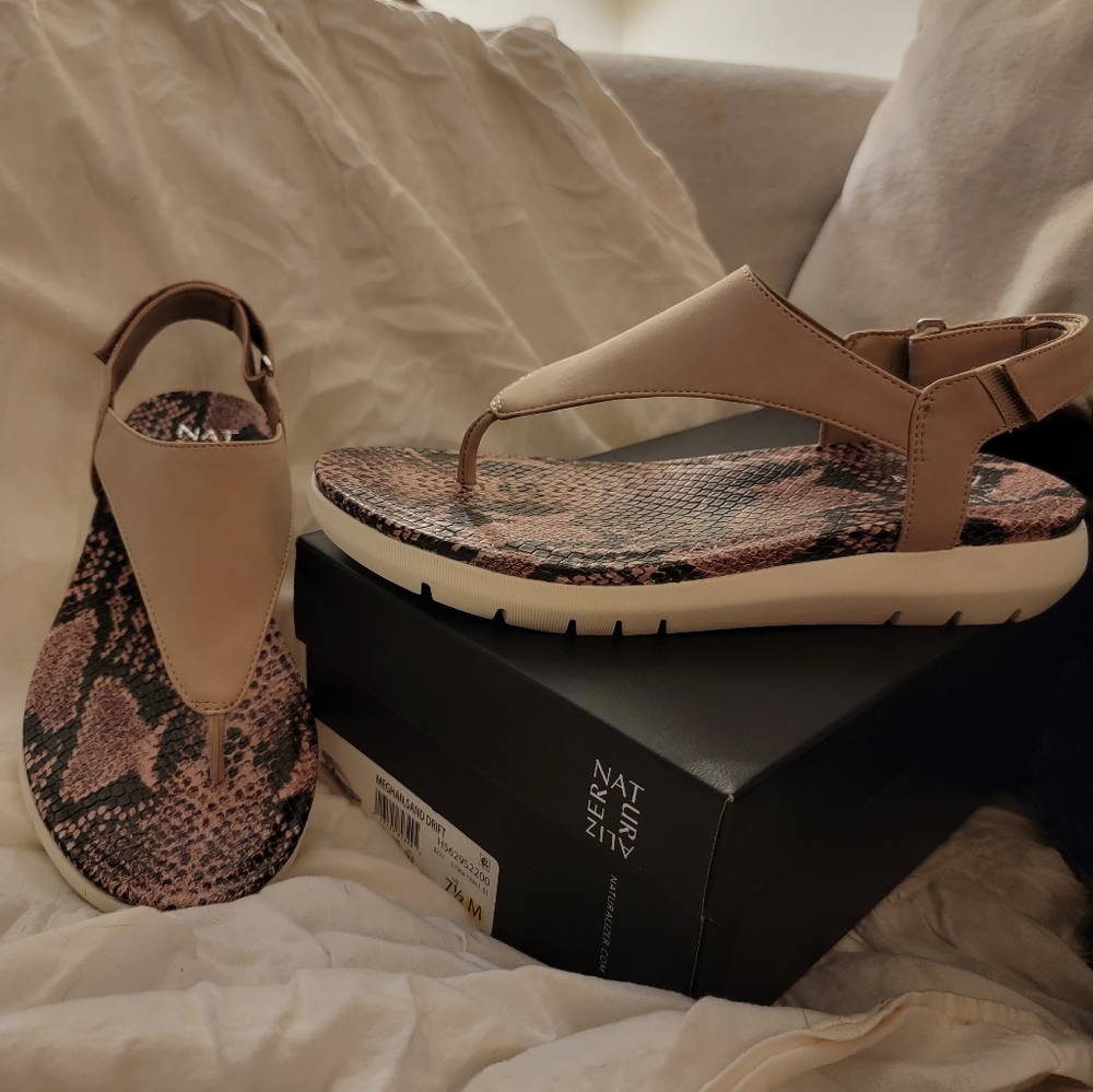 NIB Naturalizer Meghan Sandal Sand Drift 7.5m